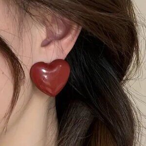 Elegant Heart-Shaped Burgundy Earrings